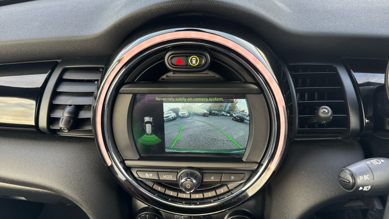 MINI Hatchback 135kW Cooper S Level 2 33kWh 3dr Auto Electric Hatchback